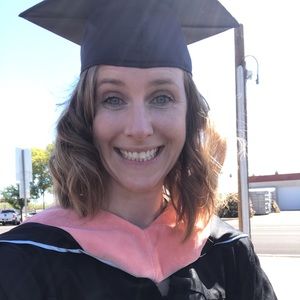 Meet your Posher, Dana